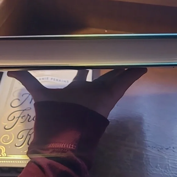 Anna and the French Kiss Collectors Isla and the Happily Ever After Books Signed - Picture 8 of 10